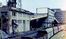 Wagony węglarki w kopalni Dębieńsko, 1980.
Fot. J. Szeliga.
Numer...